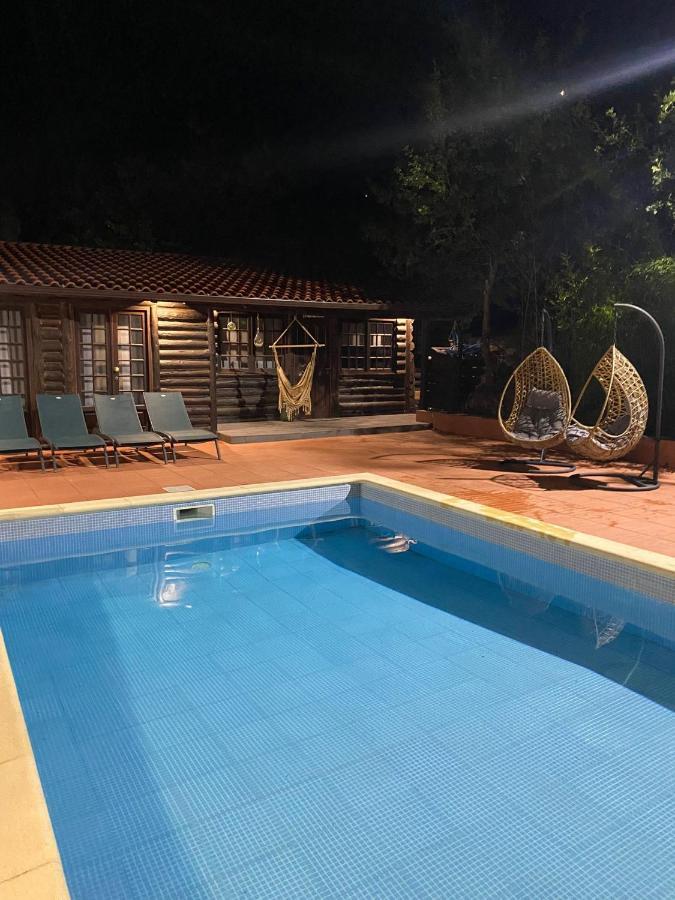 Pinhawood Villa Ресенде Екстериор снимка